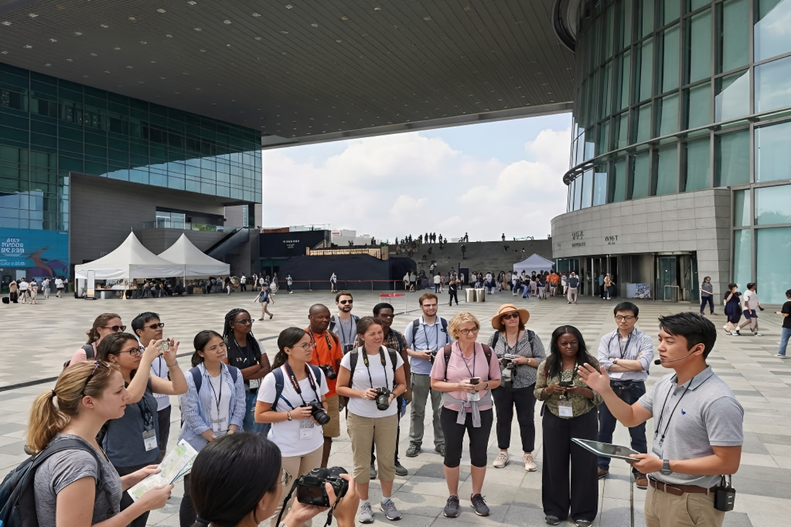 [Small Group] Seoul History Tour: National Museum & War Memorial