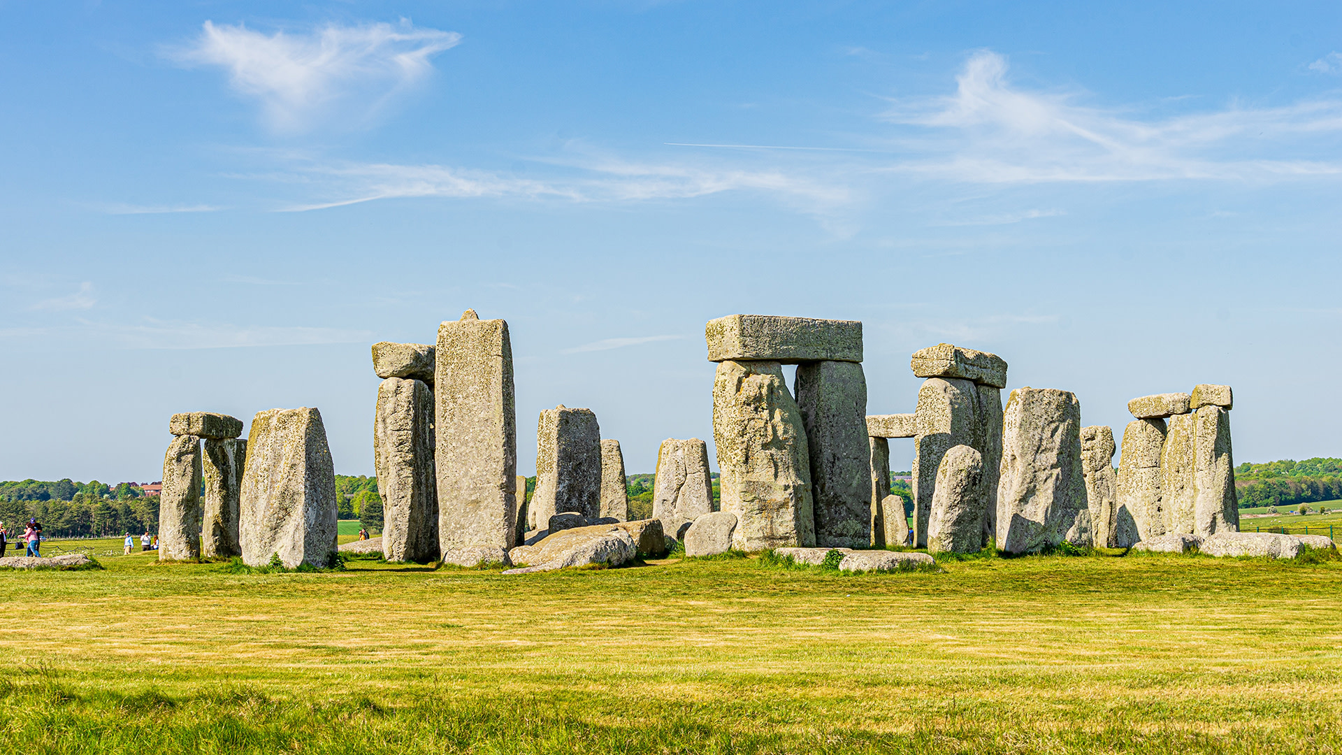 Windsor, Stonehenge & Bath Day Trip from London with Chinese Guide