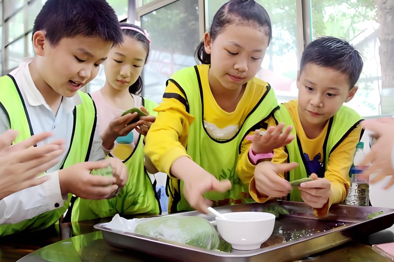 小朋友製作貝果 小朋友製作貝果