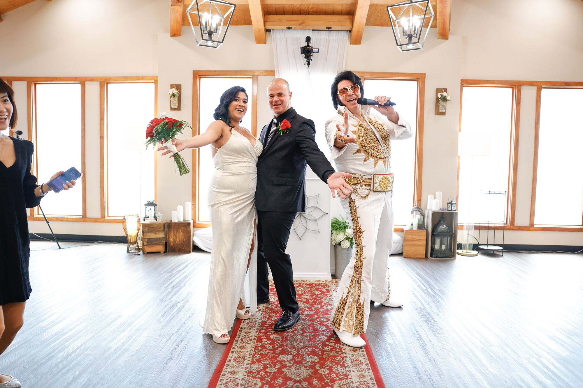 Elvis Wedding and Vow Renewal with Photographer and Transfer