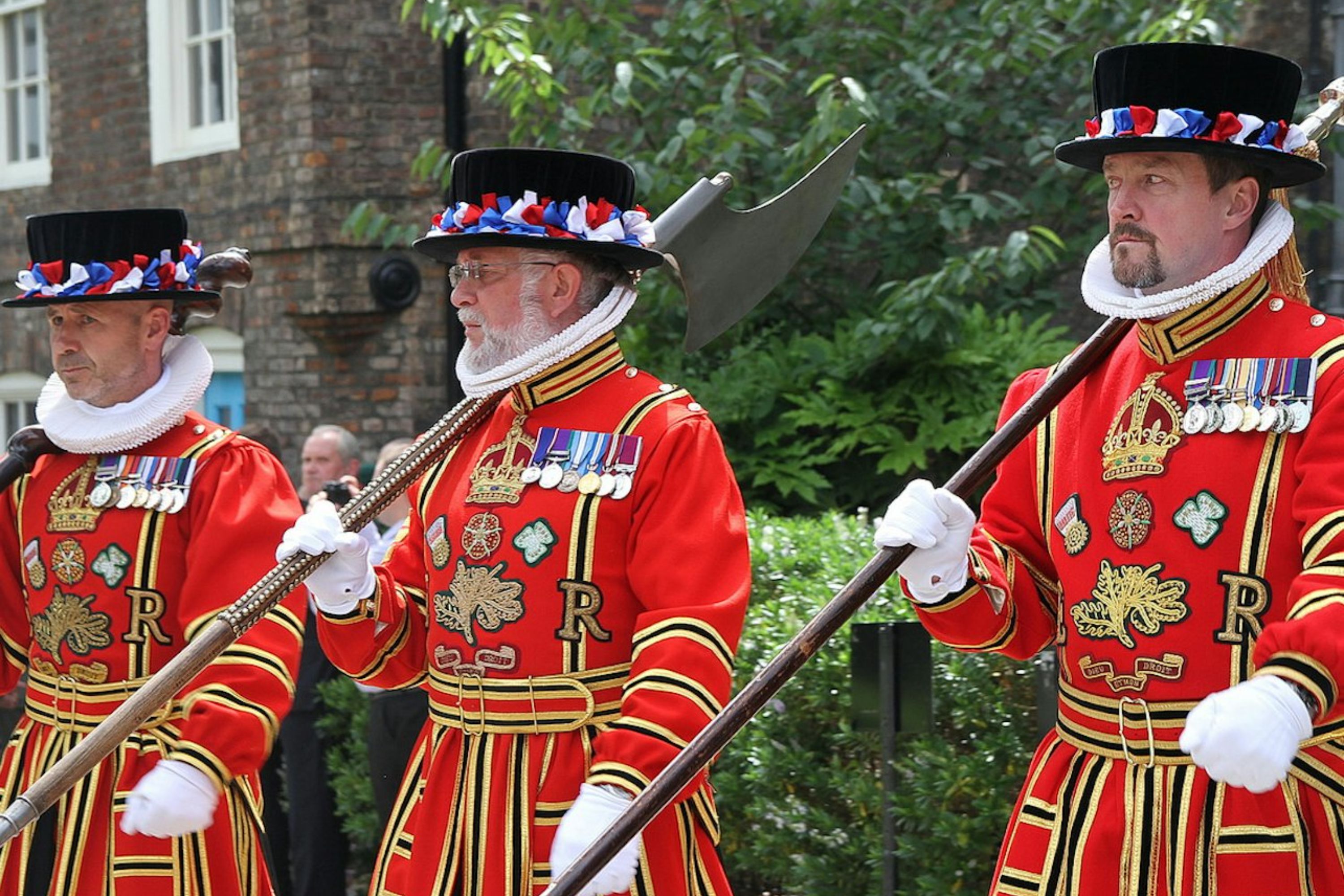 Tower of London and Tower Bridge Early Access with Guided Tour