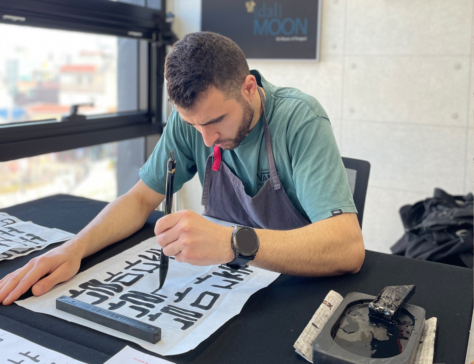 It doesn't matter if you can not speak Korean at all.