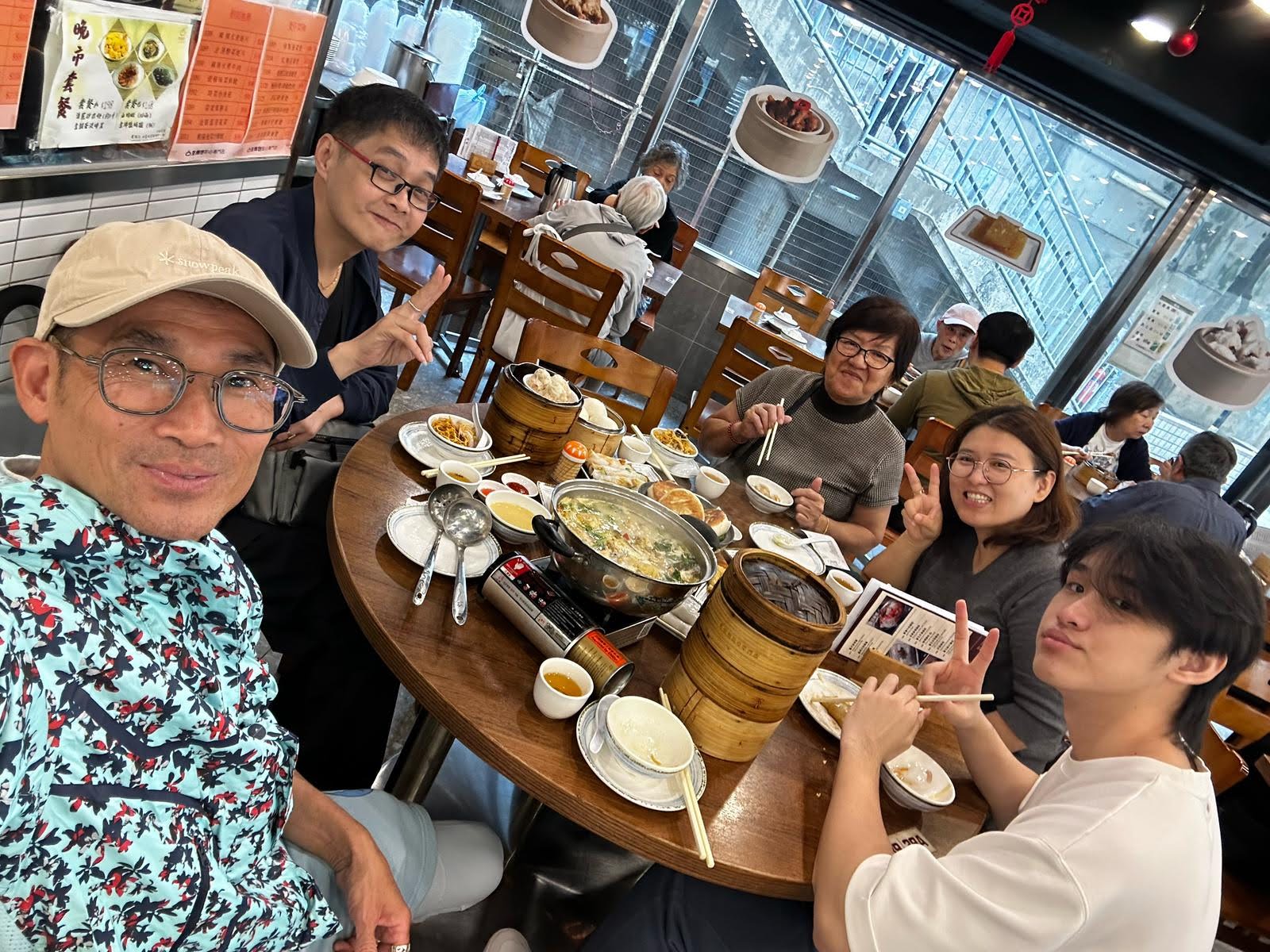 香港包車一日遊｜家庭樂遊・親子同遊・父母同行主題靈活選擇｜適合家庭小團體／商務接待