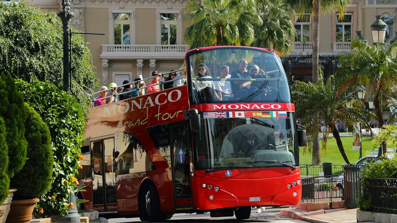 摩納哥隨上隨下巴士 (Hop-on hop-off bus in Monaco)