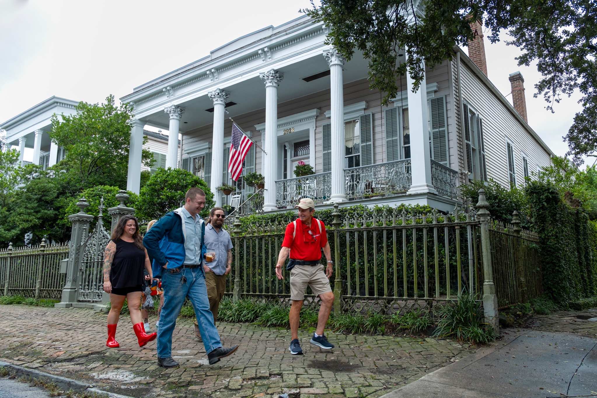 Explore Historic New Orleans Hidden Garden District Tour