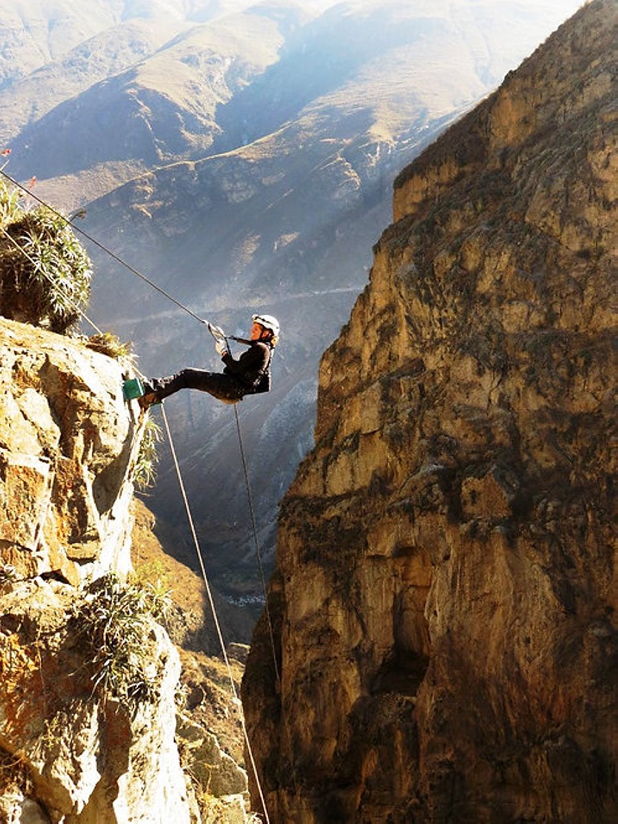 Cañon de Autisha - Explore the Center of the Earth