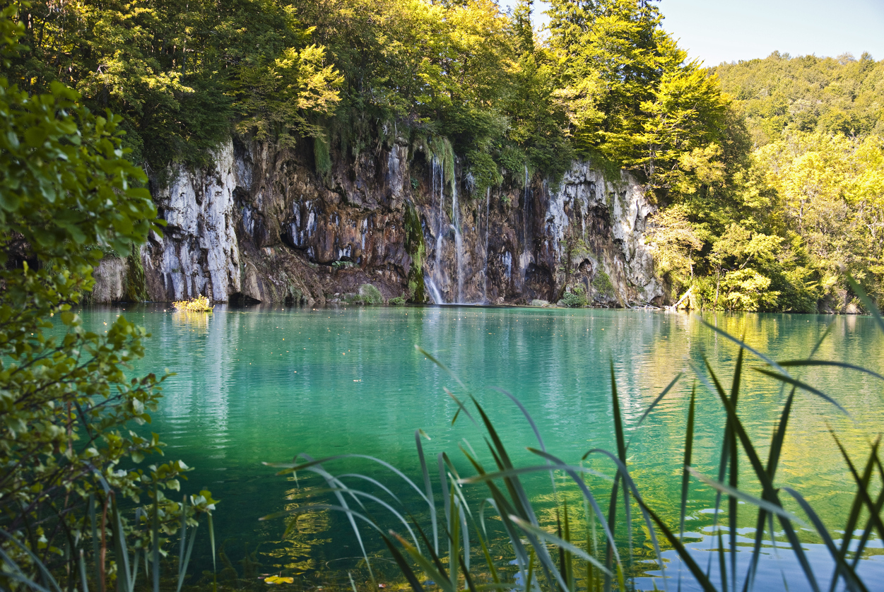 [Free eSim] Discover the Enchanting Plitvice Lakes Day Trip 