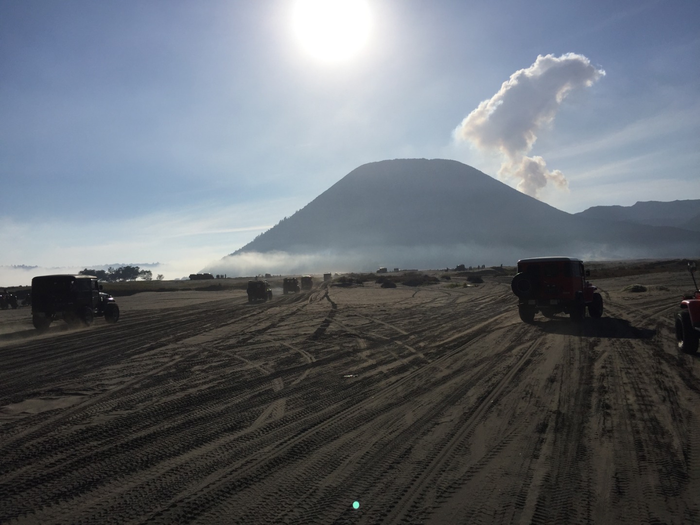 布羅莫火山＆Madakaripura 瀑布私人一日遊（泗水出發）