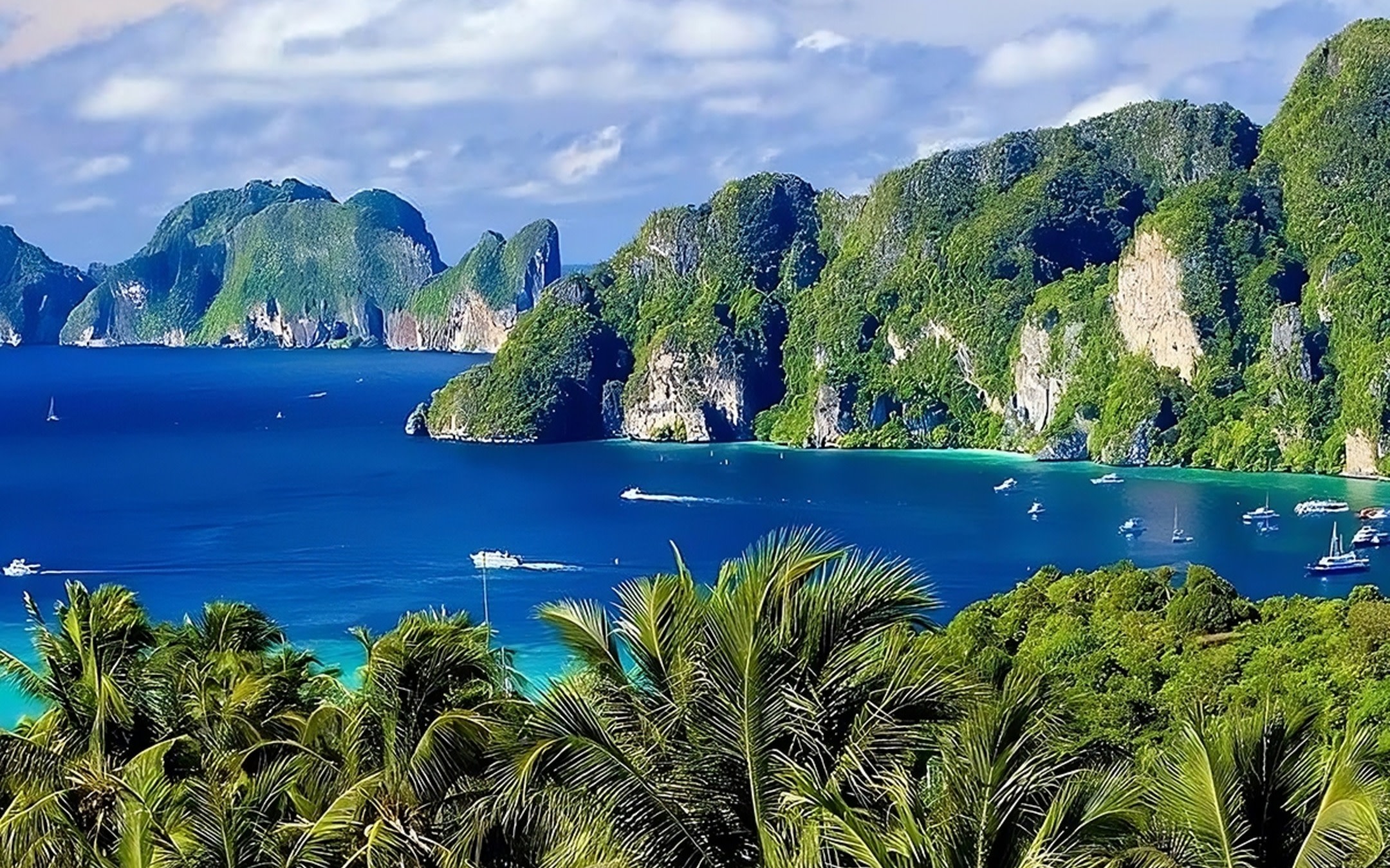 Phi Phi & Bamboo Island Full-Day Snorkeling & Island Hopping