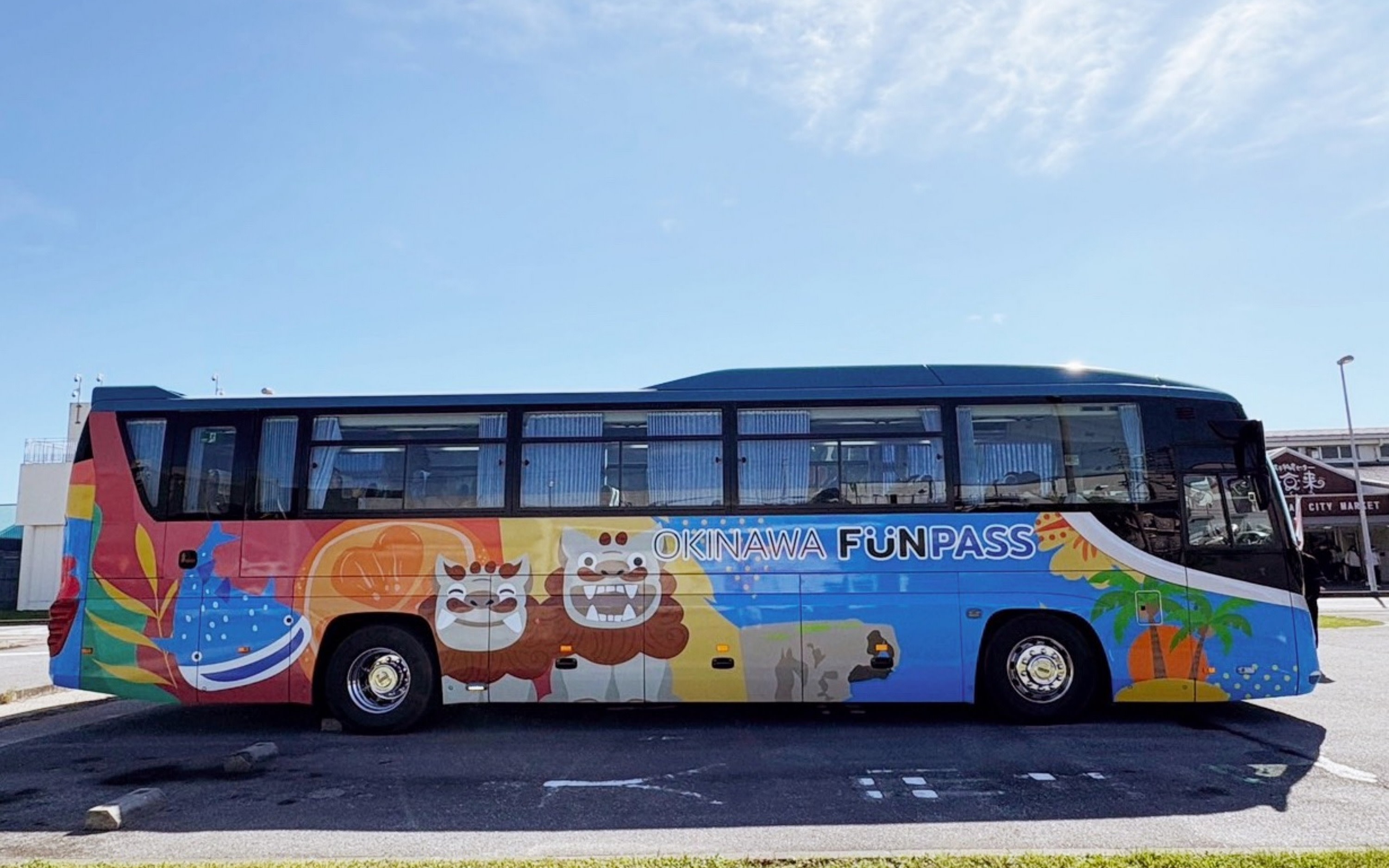 Okinawa: Naminoue Shrine & Cape Zanpa Lighthouse & American Village & Southeast Botanical Gardens Illumination Show Day Trip (Departure at Noon)