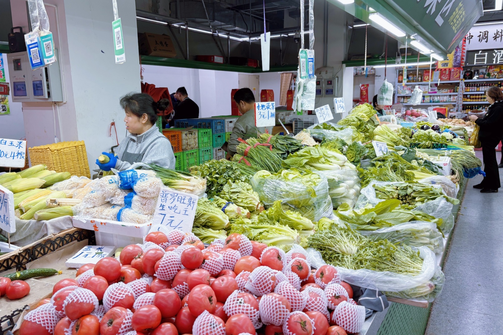 逛本地菜市場，一起在家裡學包餃子或餛飩(可素食) - Eatwith