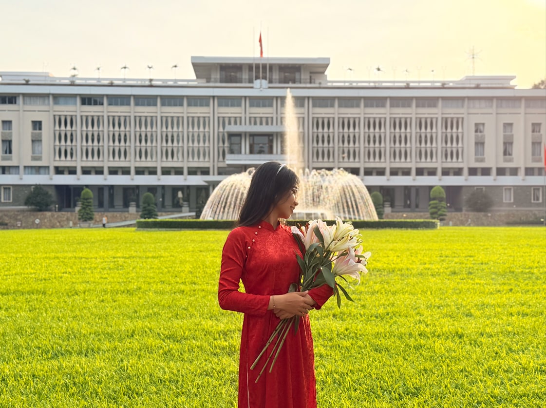 Saigon Instagram Half-day Tour with Iconic of Ho Chi Minh City