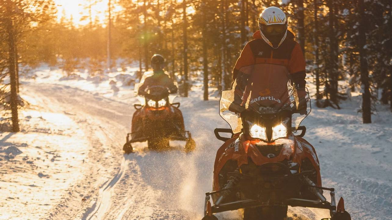 羅瓦涅米聖誕老人村 & 雪地摩托車馴鹿農場體驗