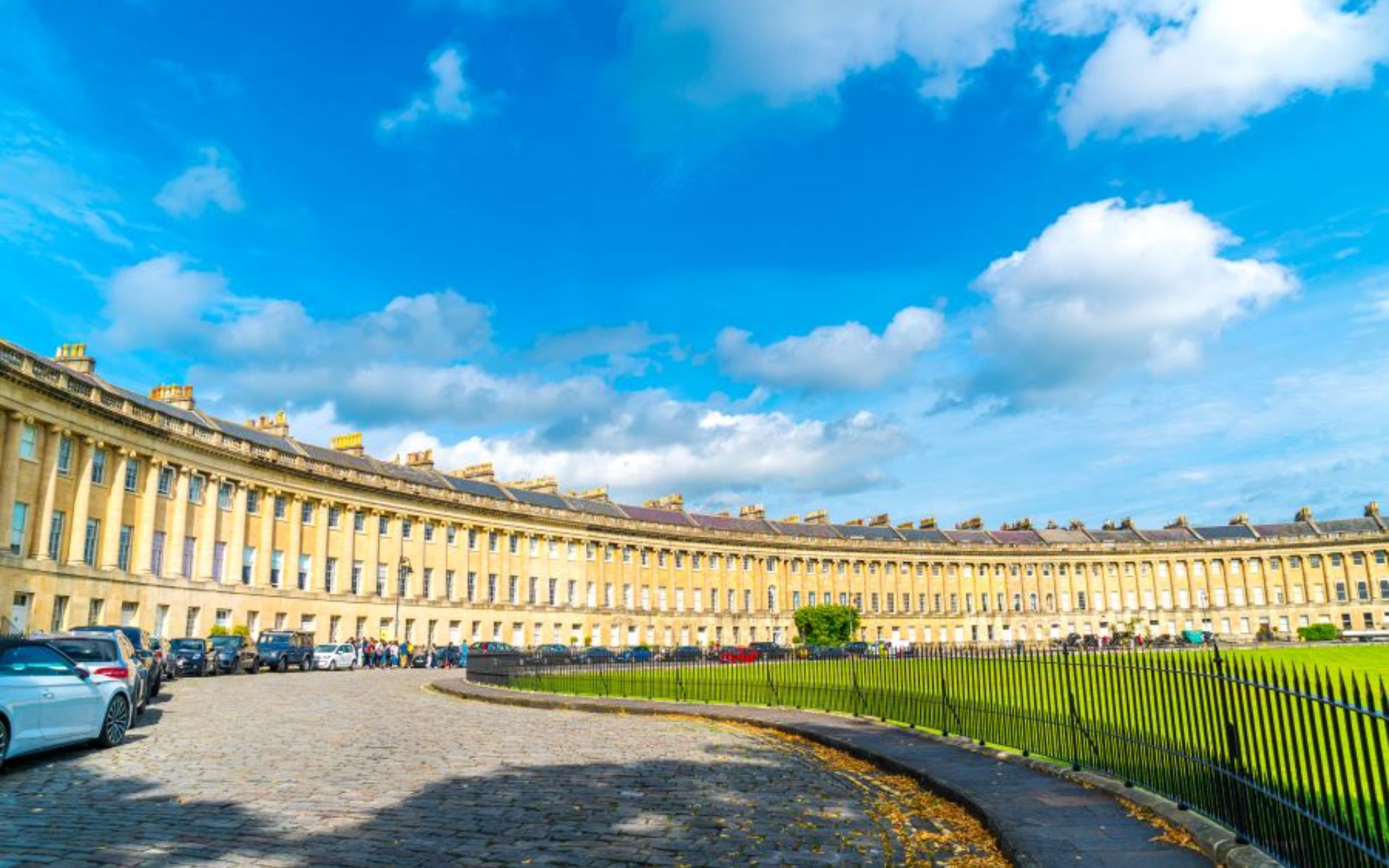 透過這款有趣的自助戶外冒險遊戲,以不同方式體驗巴斯。 透過這款有趣的自助戶外冒險遊戲,以不同方式體驗巴斯。