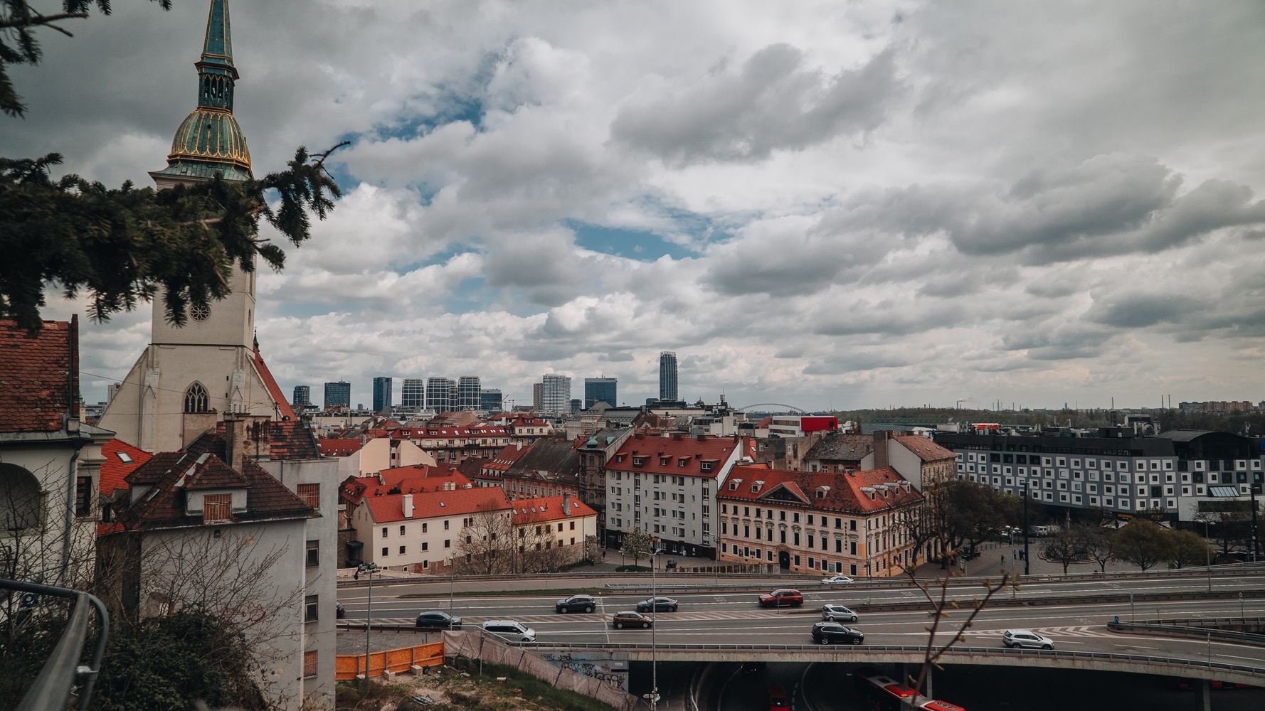 Day Trip to Budapest and Bratislava, two capitals in one day