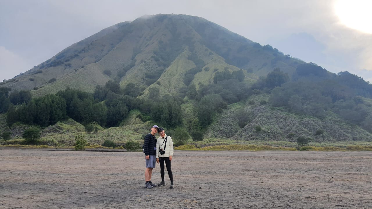 布羅莫火山＆Madakaripura 瀑布私人一日遊（泗水出發）