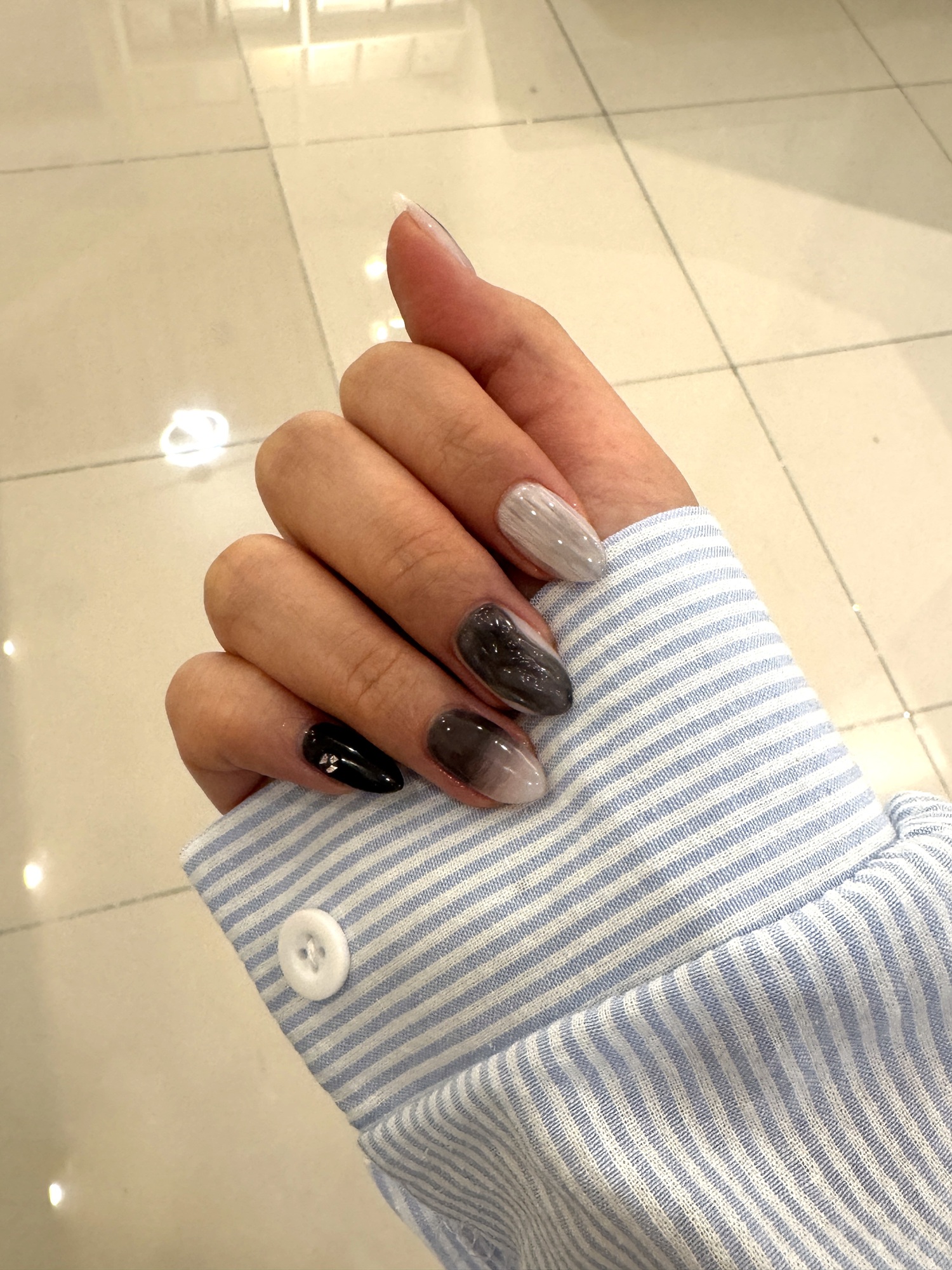 廣受旅客及外籍人士喜愛,歡迎國際客戶! 廣受旅客及外籍人士喜愛,歡迎國際客戶!