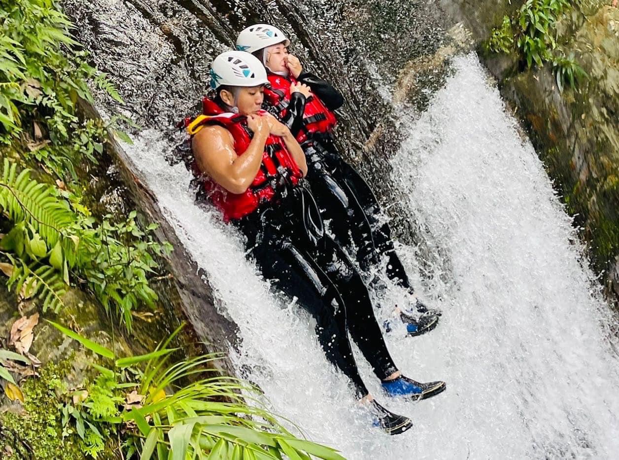 Yilan: Jinyue Waterfall River Tracing Experience