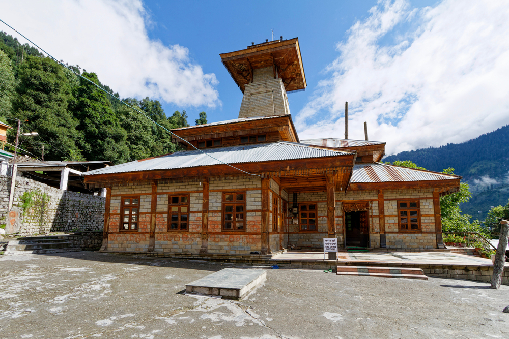 Walking the Spiritual Path (Guided 2-Hour Manali Tour With a Local)