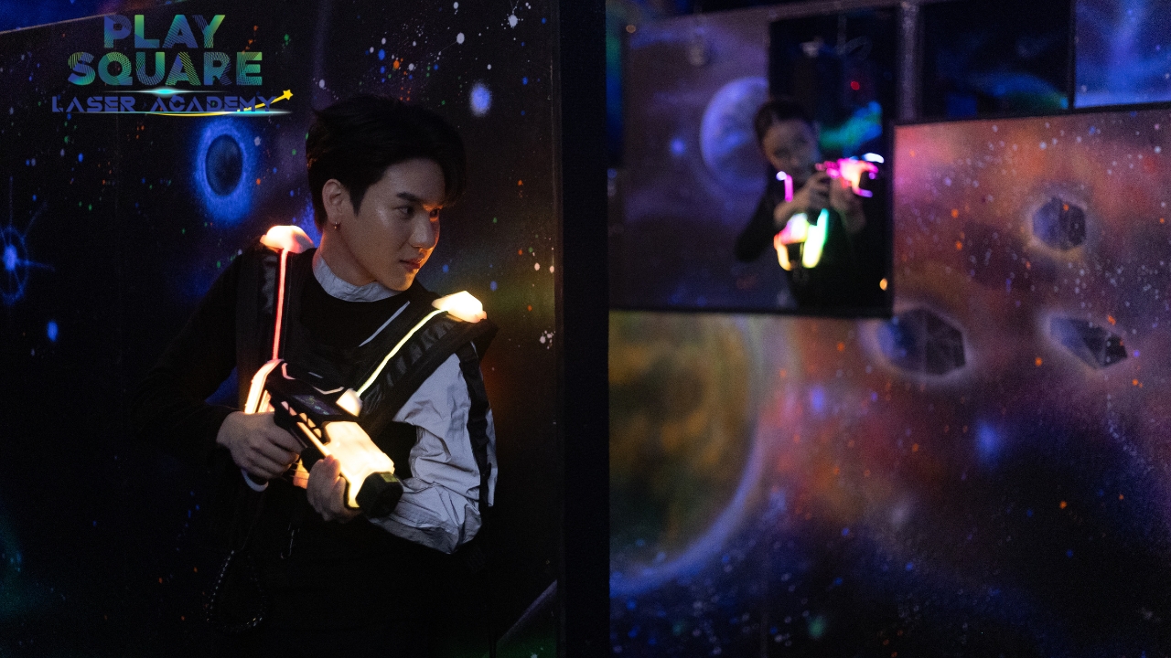 在Playsquare激光槍戰中，玩家們可以期待充滿刺激的體驗，包括各種遊戲模式、現代化的未來感十足的場地、適合所有年齡段的有趣氛圍，以及通過團隊合作和策略帶來的身心挑戰。