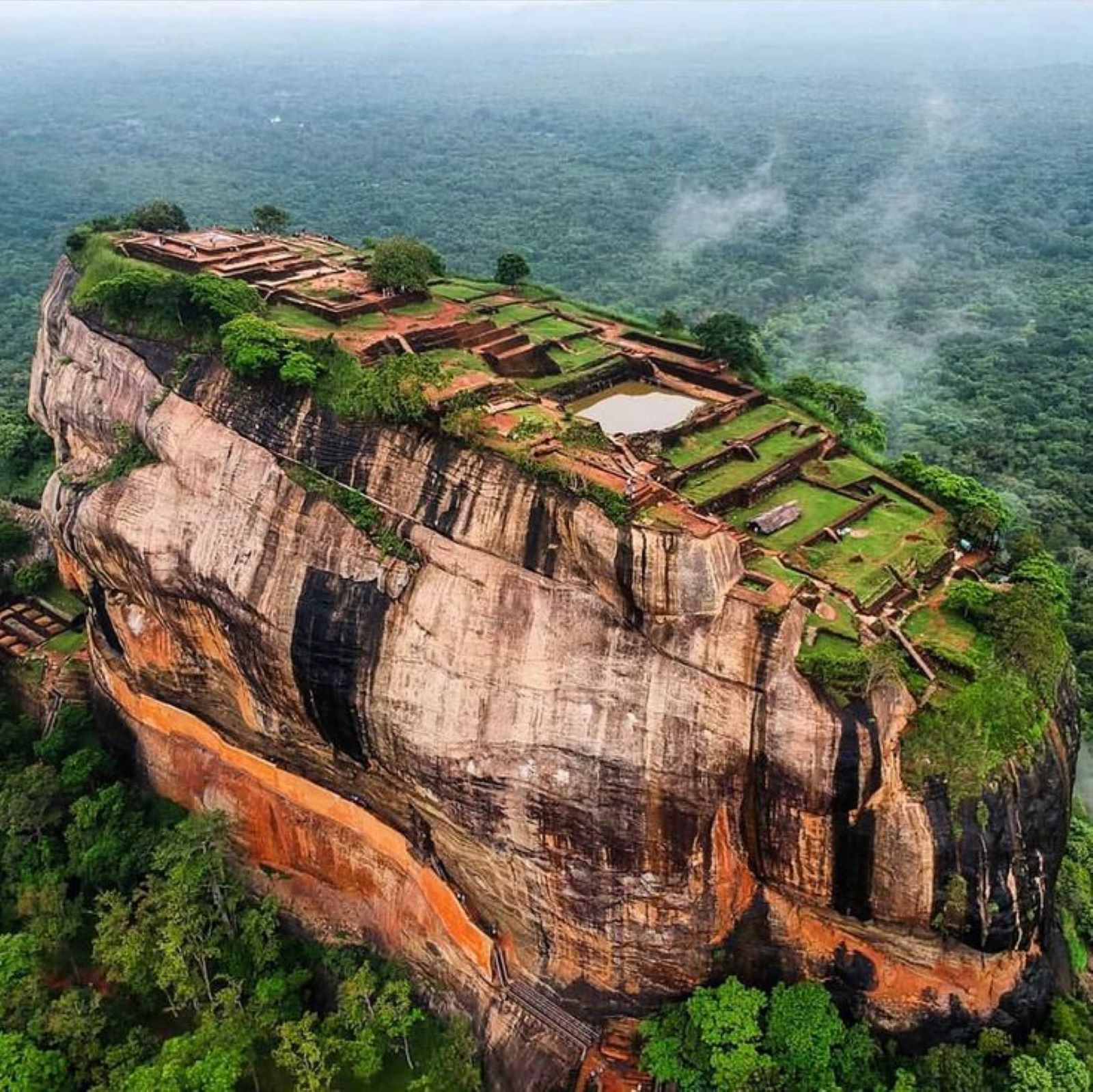 Colombo Sigiriya & Dambulla Full-Day Private UNESCO Heritage Tour
