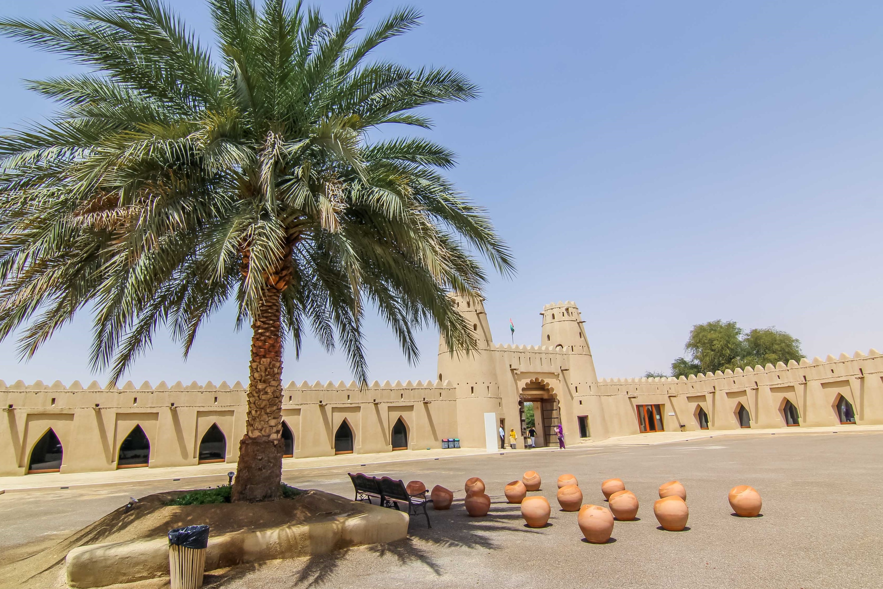 Al-Ain city sightseeing day tour from Dubai with lunch