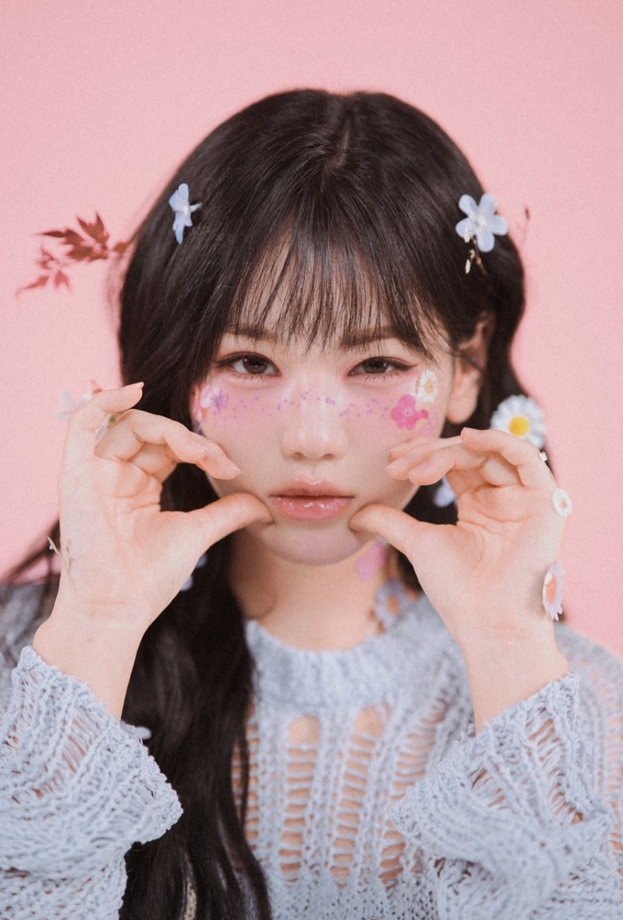 首爾書華攝影棚：體驗獨特的個人形象照拍攝服務 (Seohwafilm Studio: Unique Profile Picture Experience in Seoul)