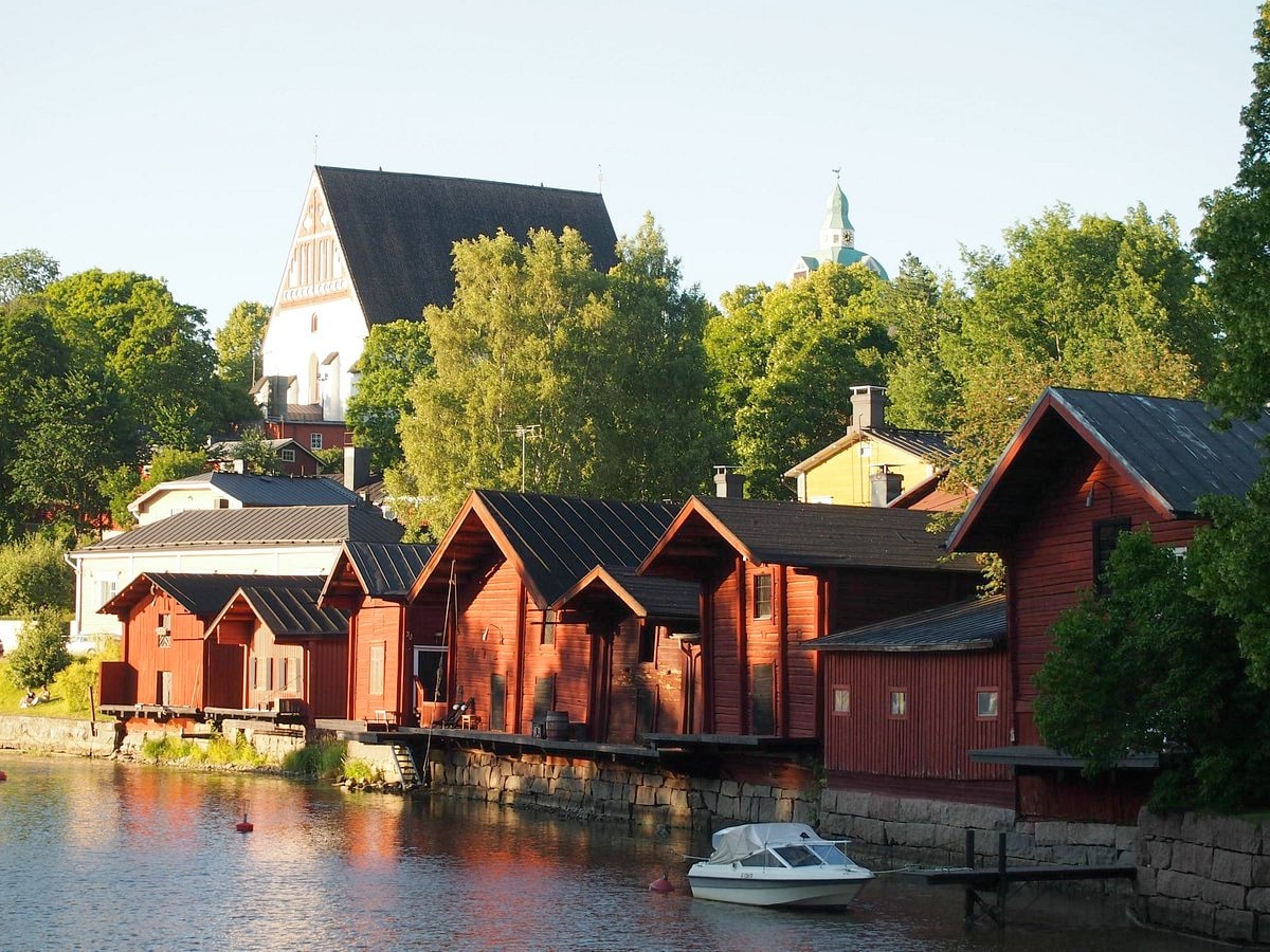 Private tour in Helsinki and Porvoo