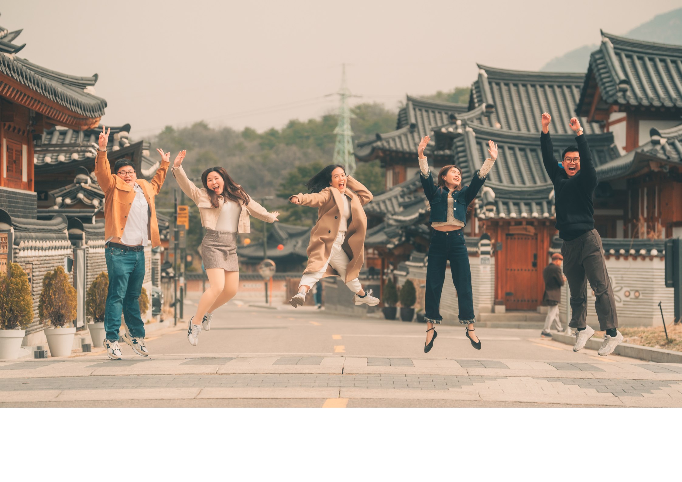 團體拍攝——“在一起總是更好!”
與您的朋友或同事一起參加有趣、充滿活力的照片拍攝,慶祝友誼和情誼。 團體拍攝——“在一起總是更好!”
與您的朋友或同事一起參加有趣、充滿活力的照片拍攝,慶祝友誼和情誼。