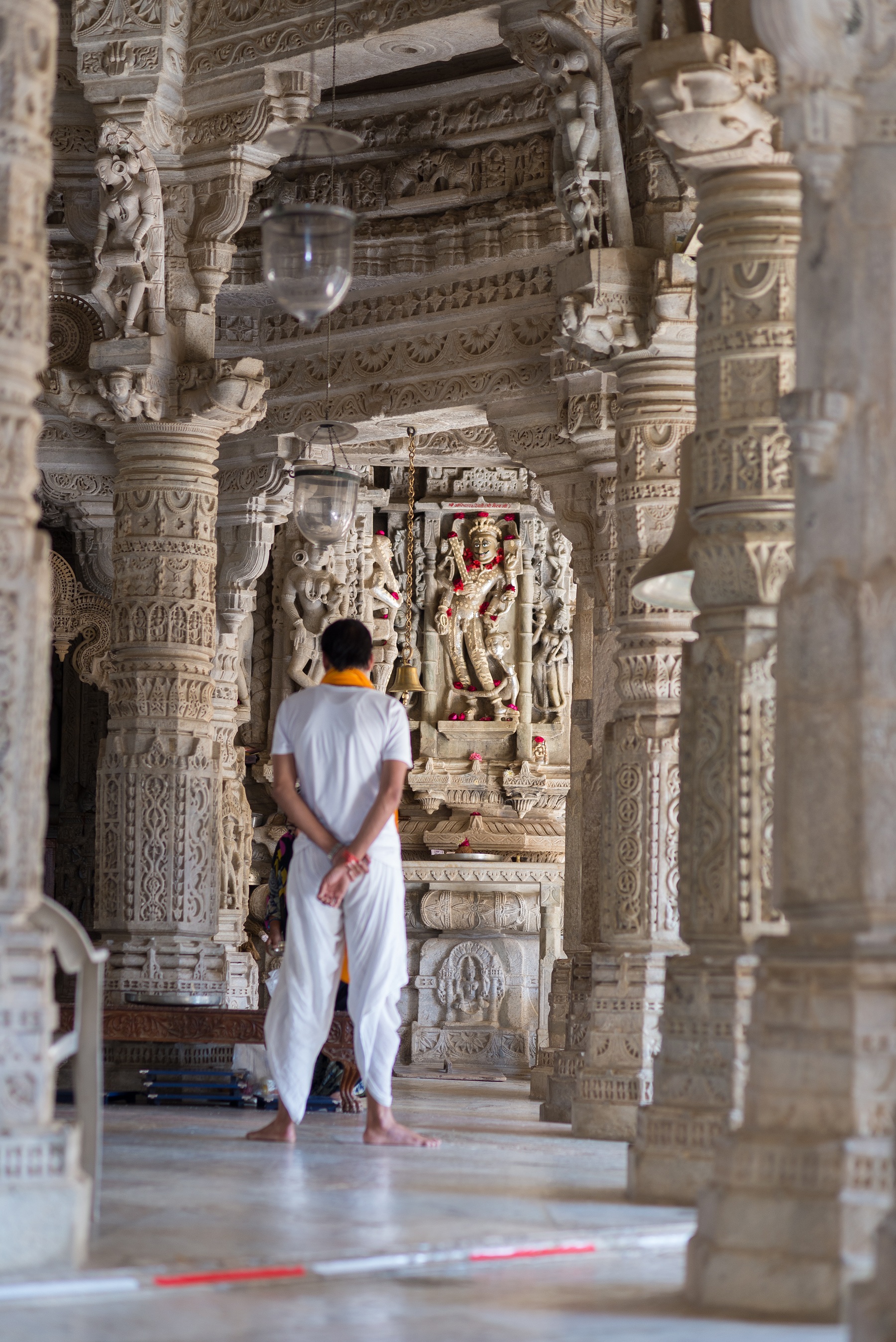 Explore Ranakpur Temple with Udaipur Drop From Jodhpur