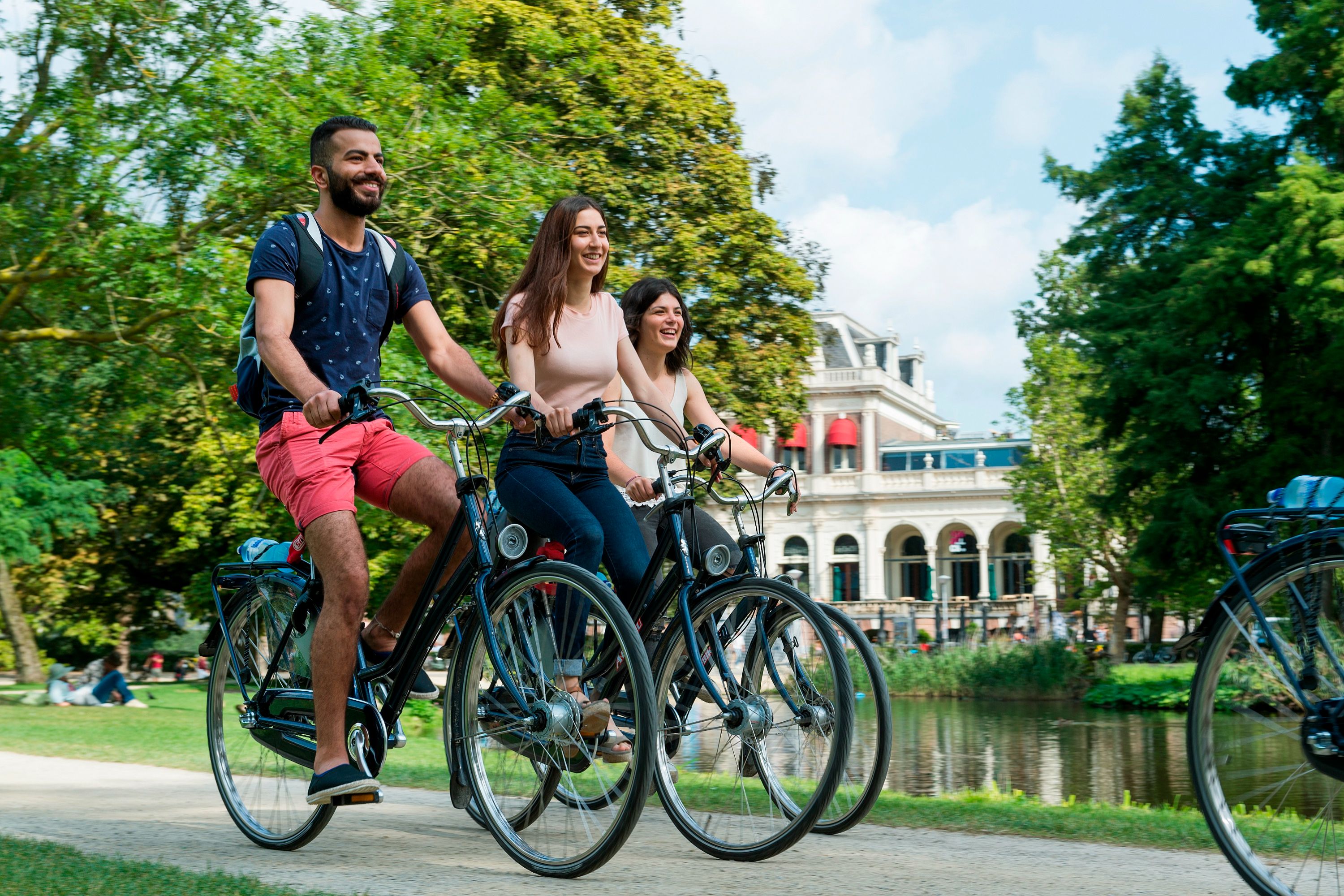 Amsterdam City Highlights Bike Tour