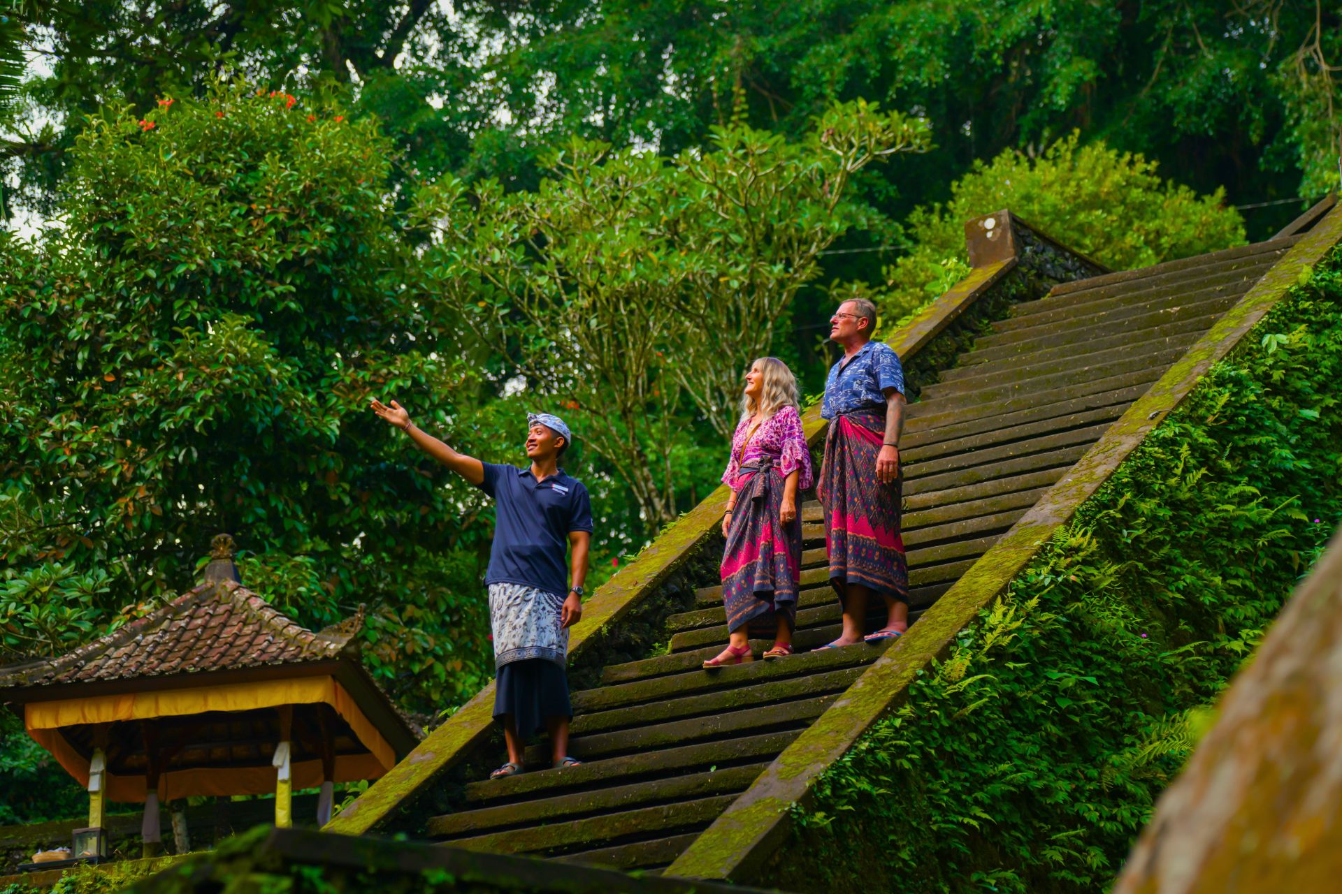 Ubud Sacred Monkey Forest & Pura Mengening Guided Tour