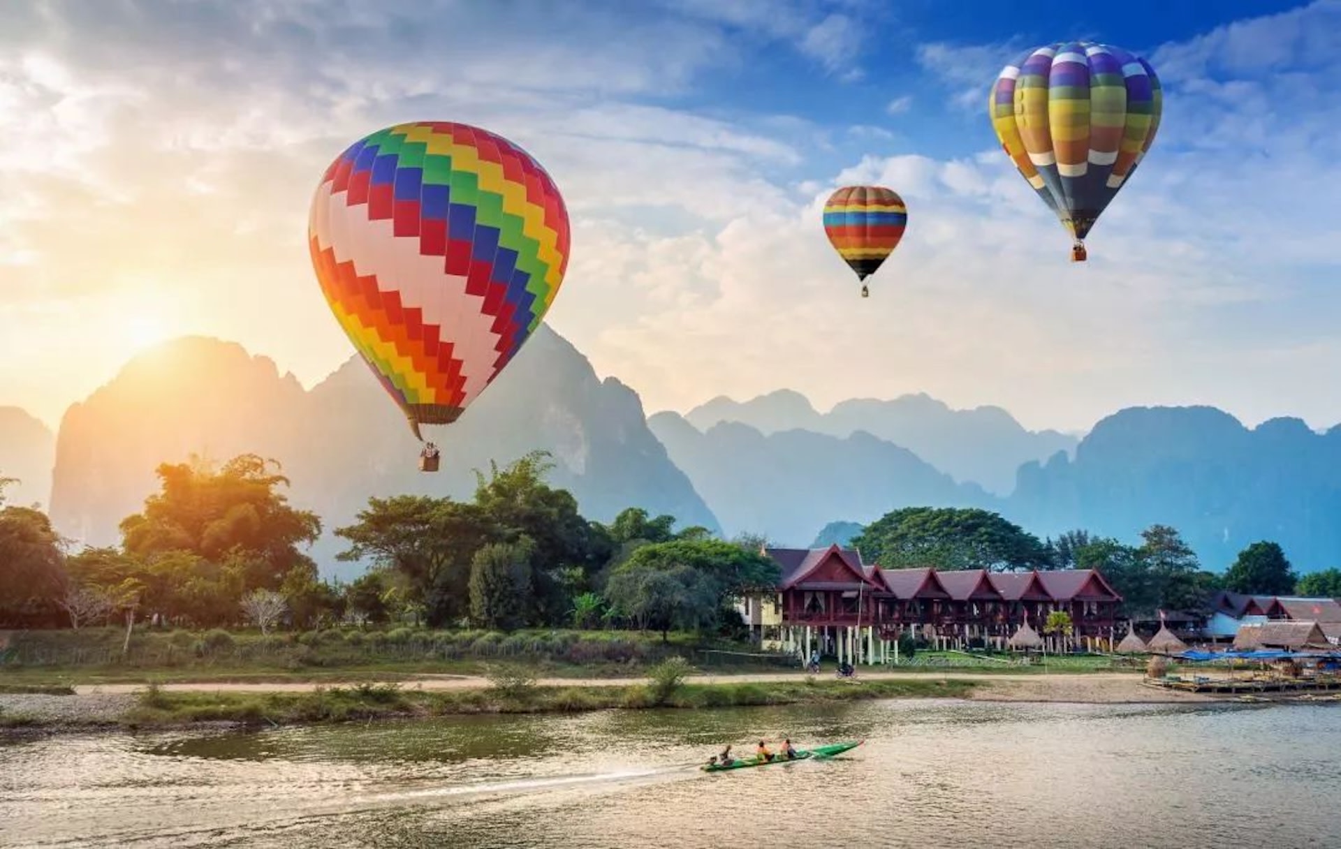 Hot Air Balloon Flight in Vang Vieng