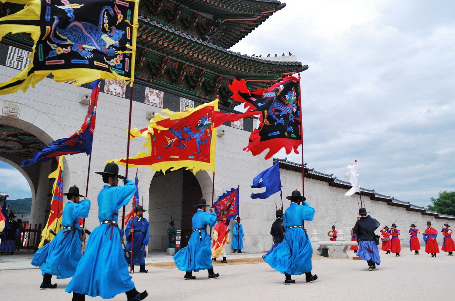Seoul Gyeongbokgung & Changdeokgung Full-Day Cultural Tour