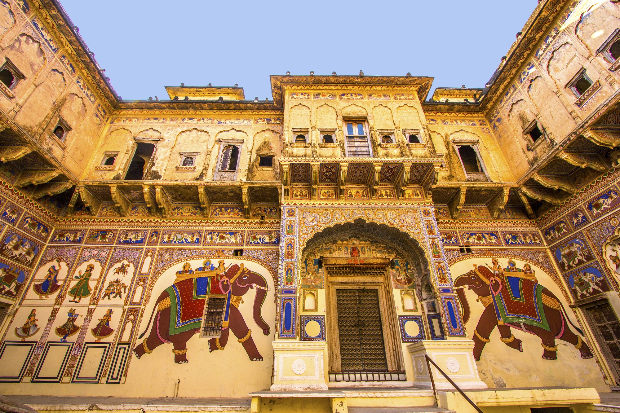 2 - Day Mandawa Tour From Jaipur & Bikaner Drop with Guide Service
