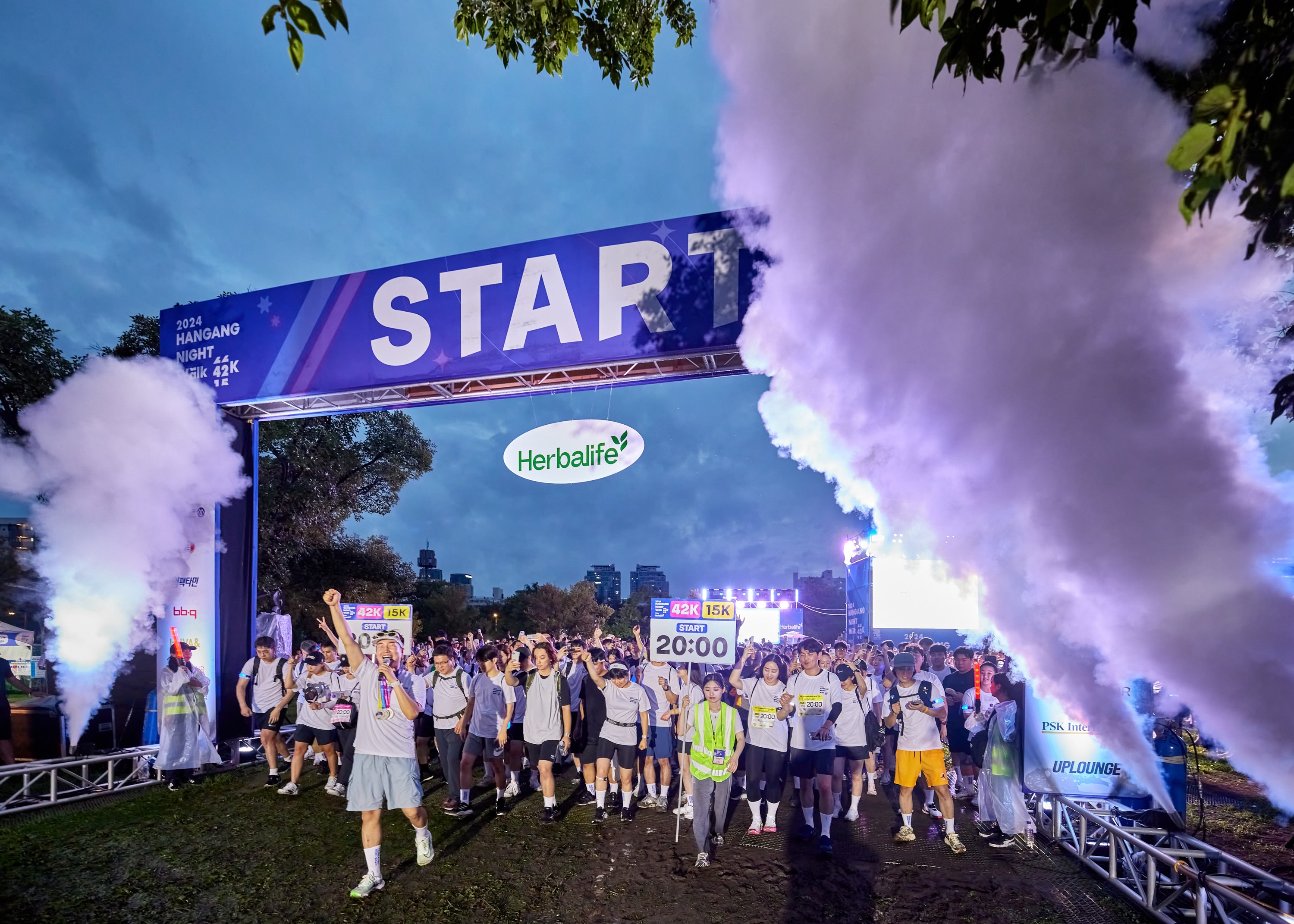 2026 Korea Night Walk Series | Seoul Han River 14K & Busan Coast 16K