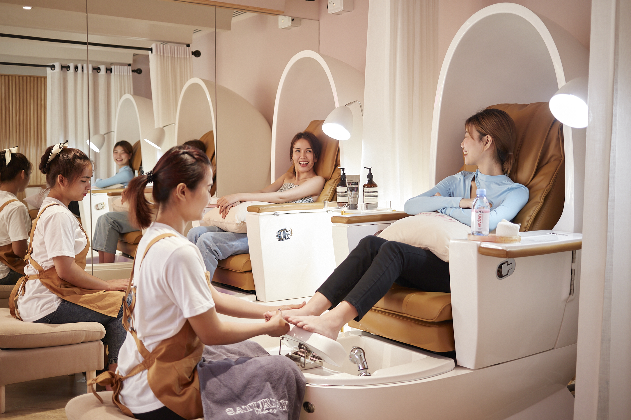 素坤逸曼谷 Saturday Vibes美甲沙龍體驗