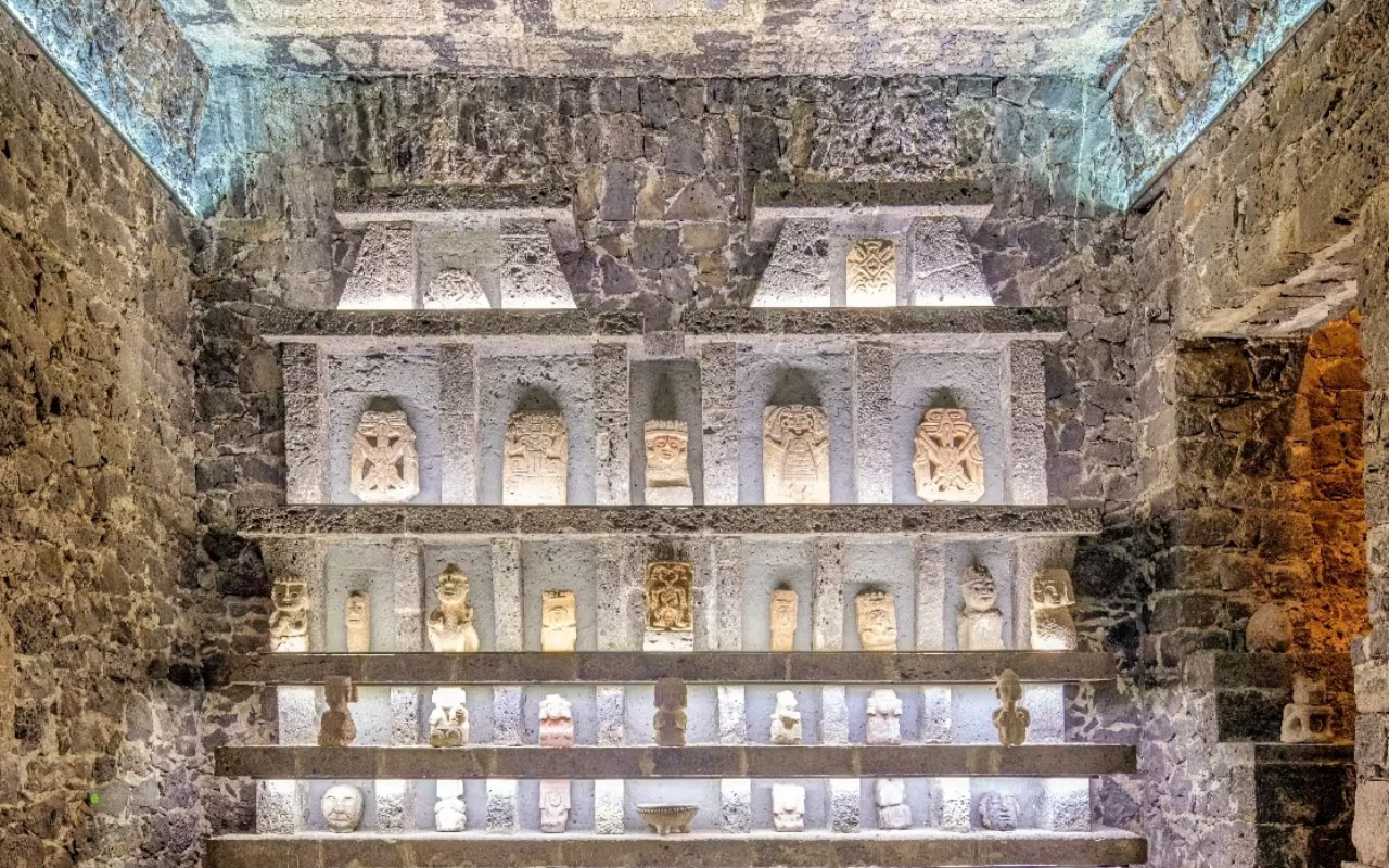 在 Rivera 的 Anahuacalli 博物館,深入探索墨西哥的歷史,感受其文化遺產的魅力。 在 Rivera 的 Anahuacalli 博物館,深入探索墨西哥的歷史,感受其文化遺產的魅力。