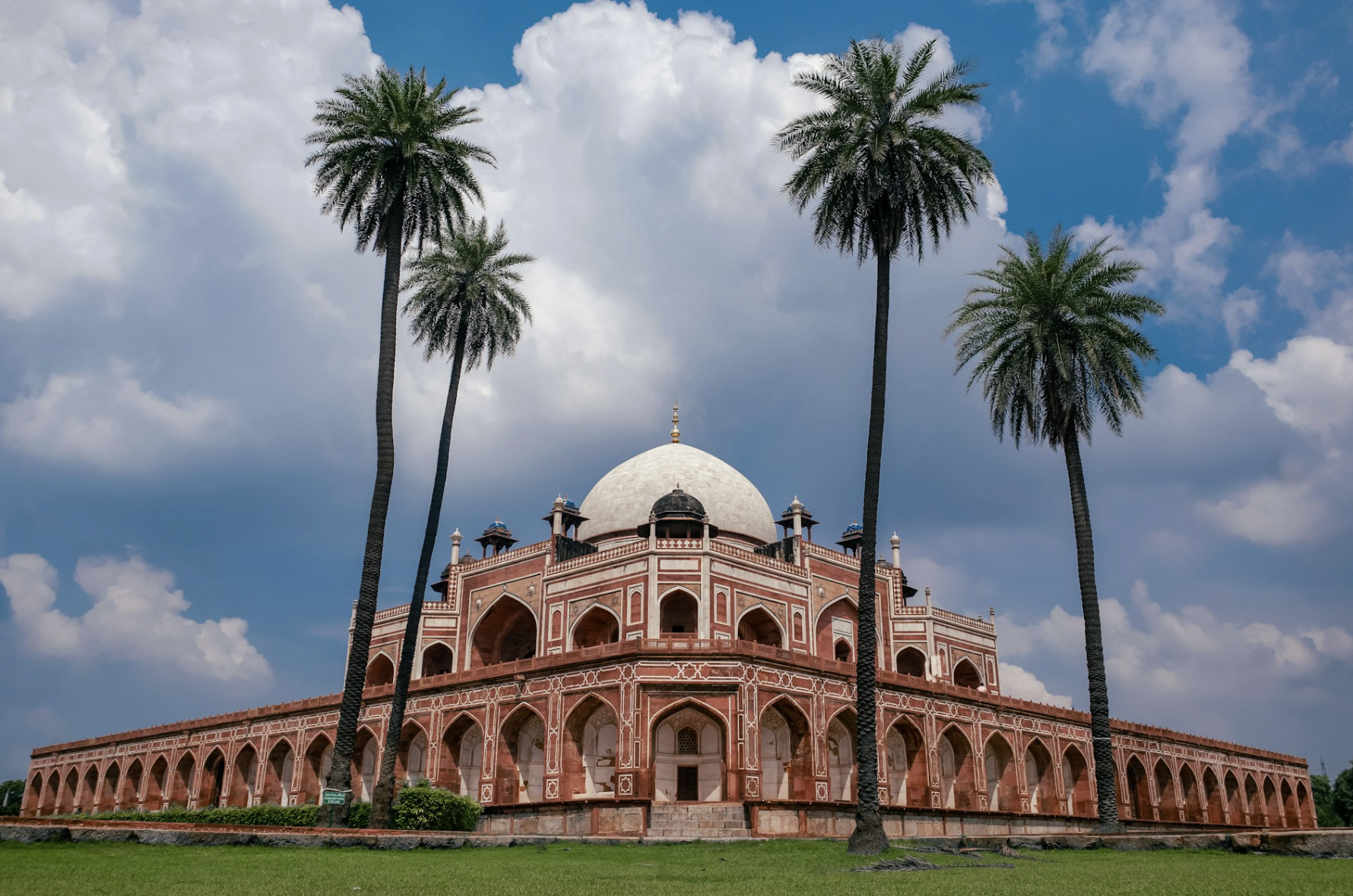 Humayun Tomb Ticket with Optional Guide