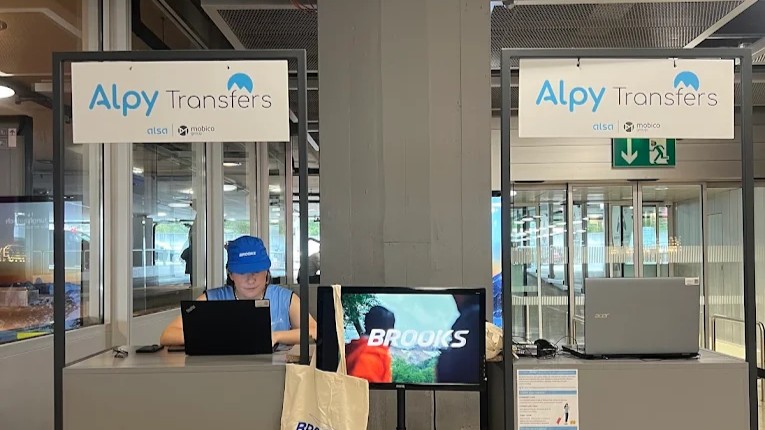 Geneva Airport - Chamonix Sud bus by Alpy Transfers