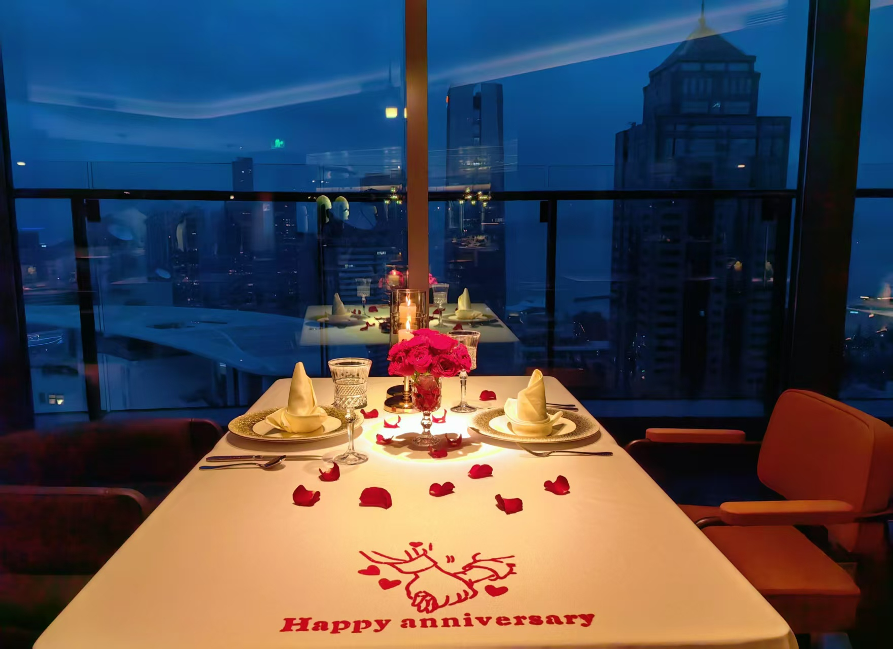 酒店餐廳環境展示圖 酒店餐廳環境展示圖