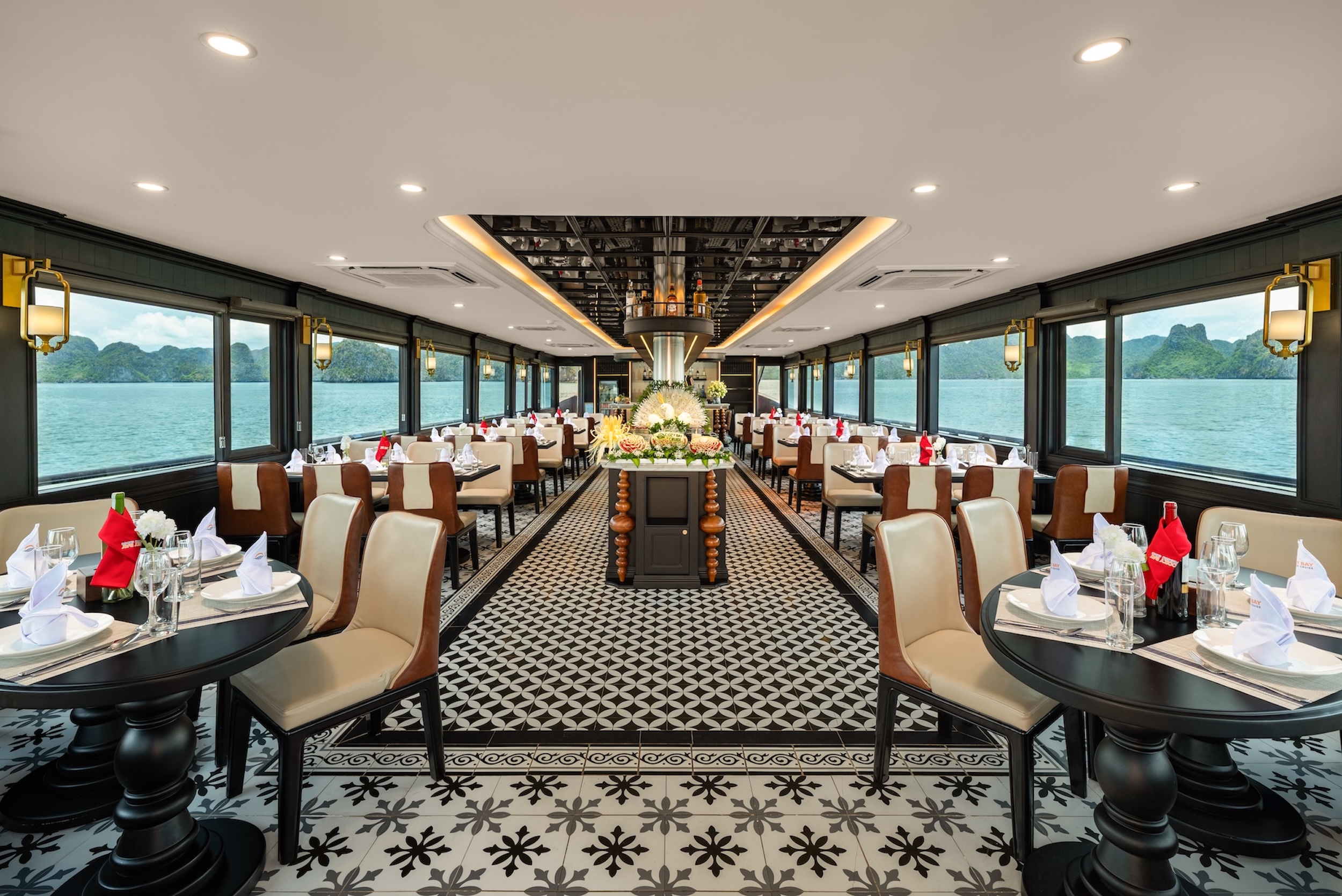 歡迎體驗Cozy Bay Premium Cruise 歡迎體驗Cozy Bay Premium Cruise