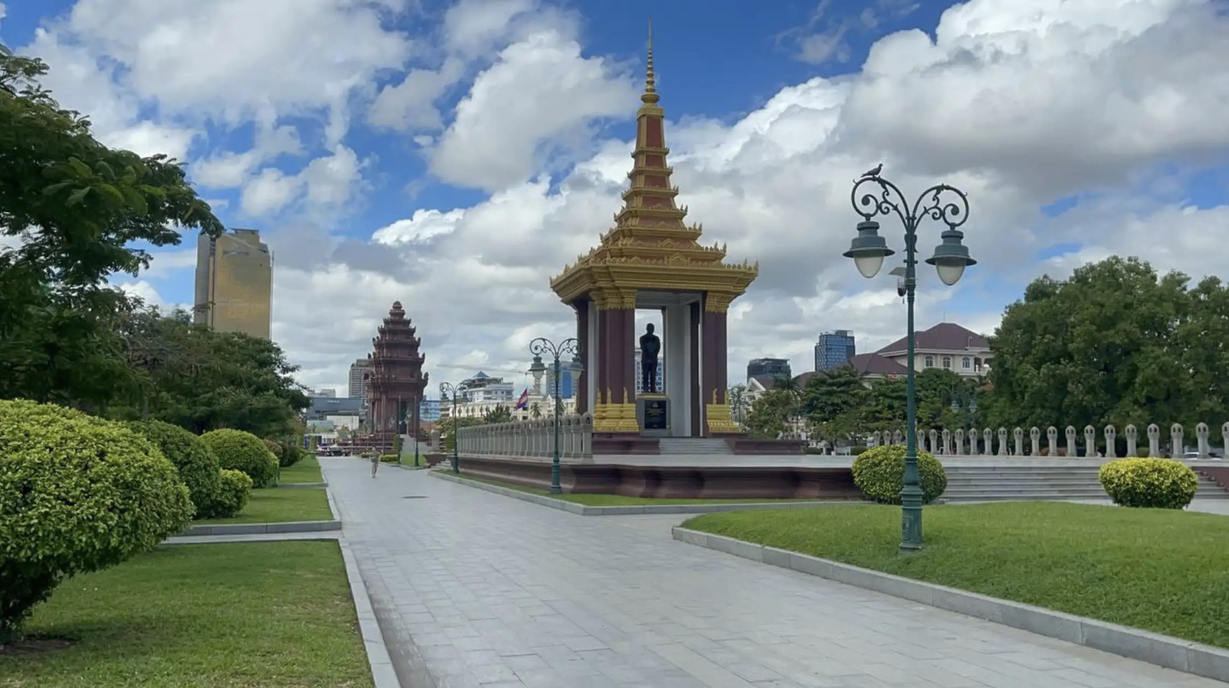 騎自行車探索殖民時代地標，飽覽沿途風光