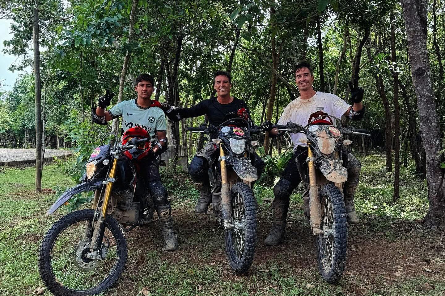Dirt Bike and Enduro Adventure Tour in El Nido