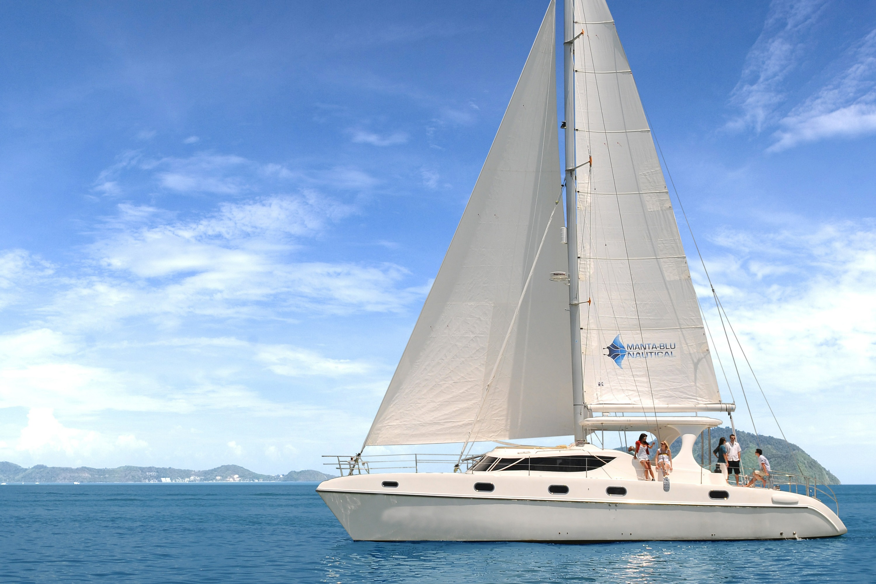 Luxury Cruise Experience by Manta Blu in Langkawi