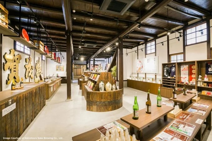 1-Day Tour: Onomichi Temples Exploration & Saijo Sake Tasting