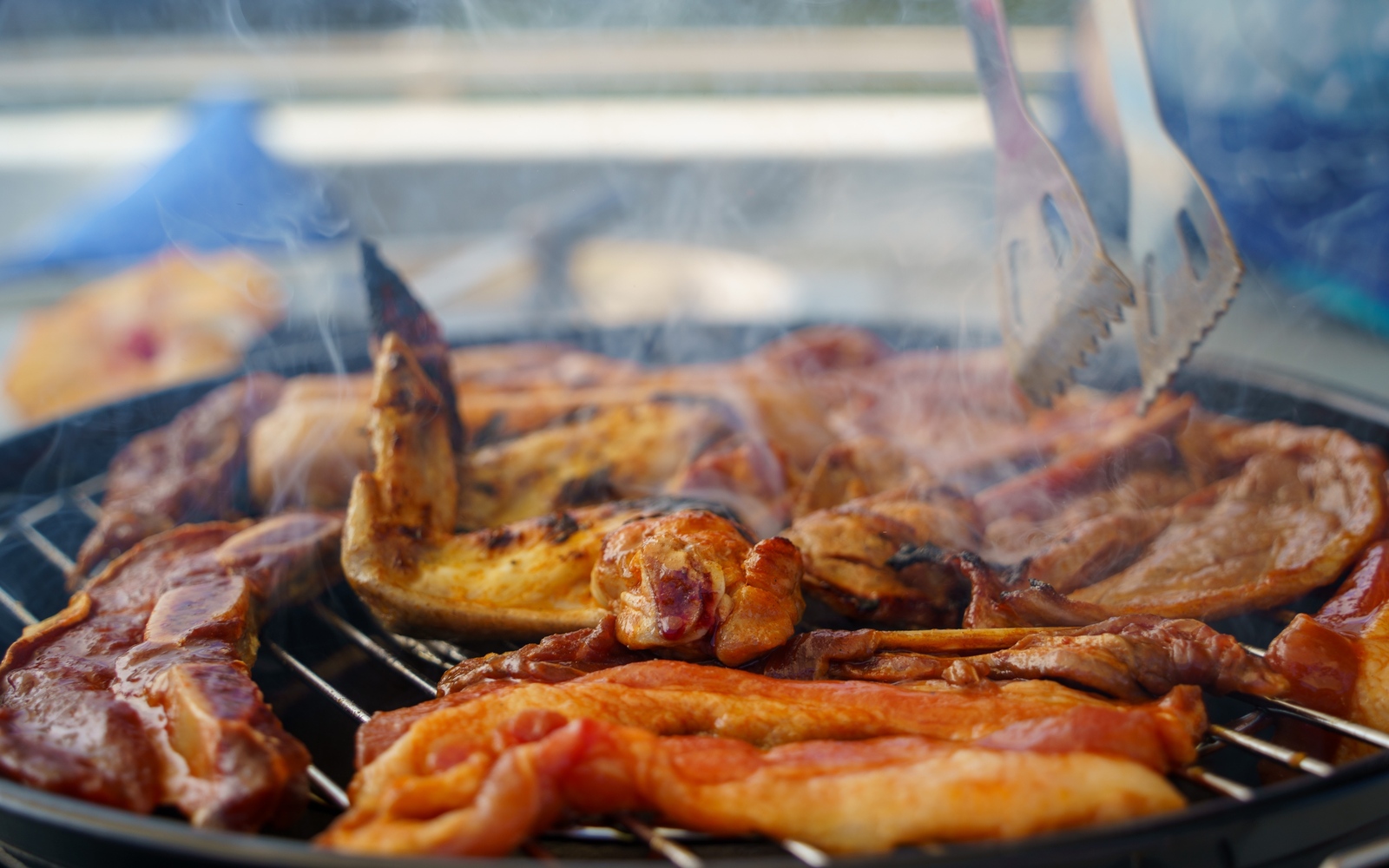 Combine eco-friendly cruising and a delicious floating barbecue for an unforgettable Fiji island experience