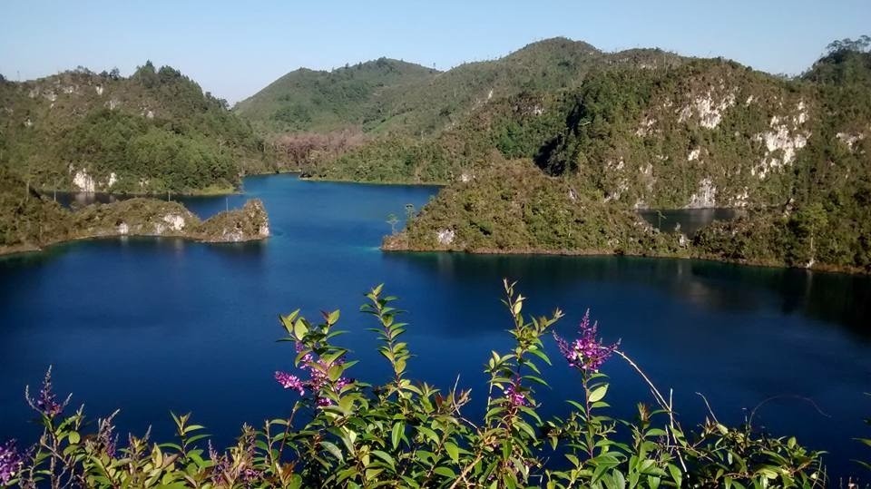 Chiflon Waterfalls and Montebello Lakes from San Cristobal