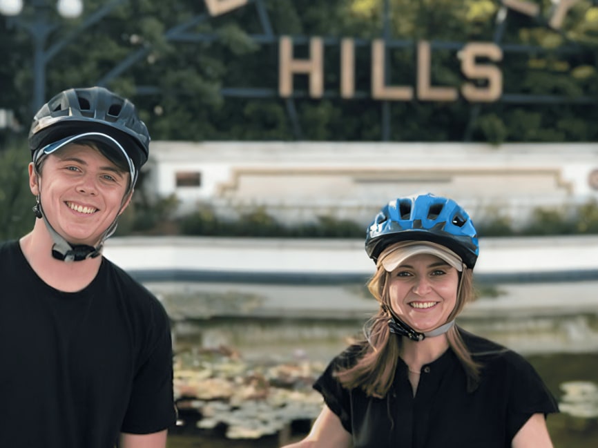 Snapping a fun, picture-perfect memory by the iconic Beverly Hills landmark