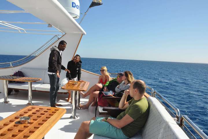 Порт Галиб: Снорклинг с дюгонями в Марса Мубарак